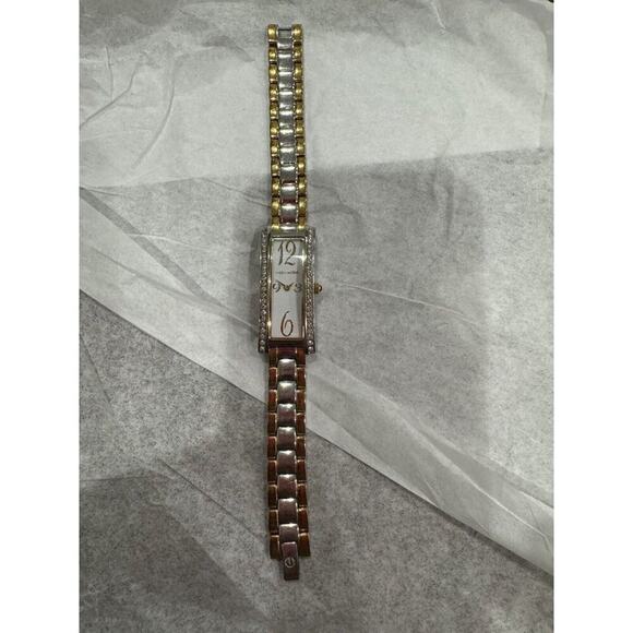 MARC ECKO Lady's Bracelet Gold/Silver Watch Crystals Quartz - Picture 6 of 6